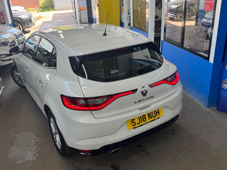2018 Renault Megane 1.2 TCe Dynamique Nav Euro 6 (s/s) 5dr HATCHBACK Petrol Manual