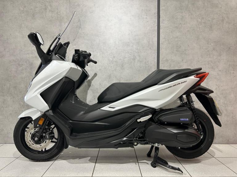 2026 Honda Forza 350 - 498 miles 