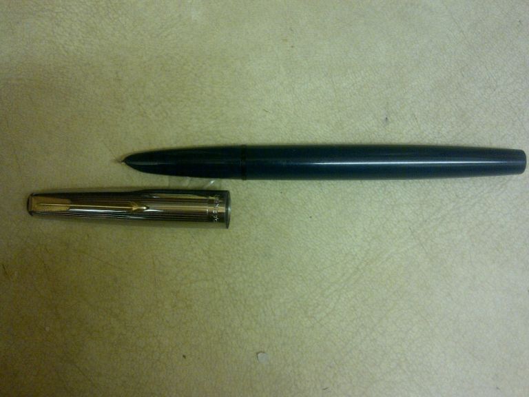 Vintage Parker 51 Premium With Etched Stainless Steel Cap And Gold Trim