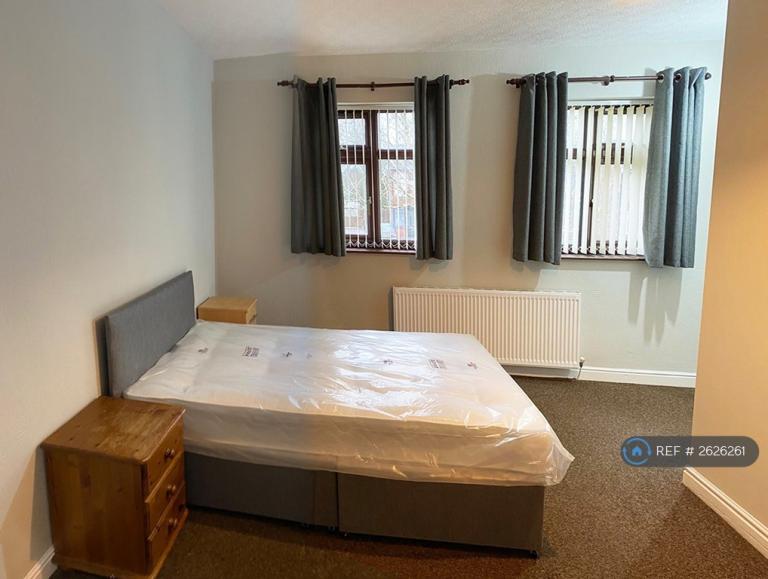 1 bedroom in Chapel Lane, New Longton, Preston, PR4 (#2626261)