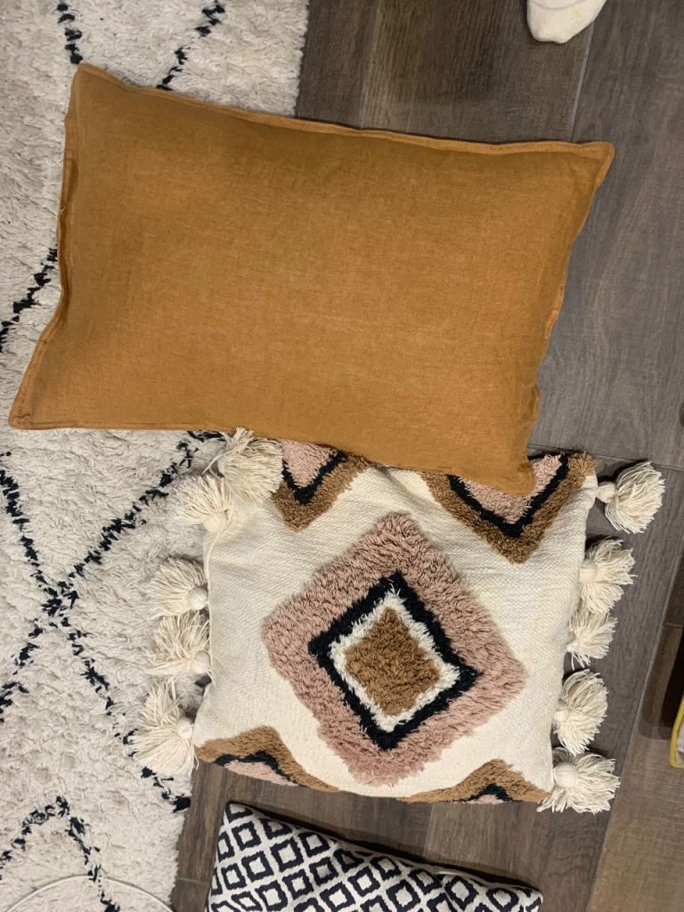 H&m home cushions 