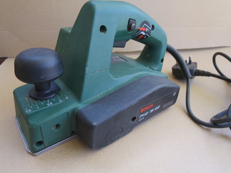 Bosch PHO 15-82 Electric Planer – Good Condition  