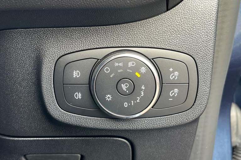 2022 Ford Fiesta 1.0 EcoBoost Hybrid mHEV 125 Titanium X 5dr Auto HATCHBACK PETROL Manual