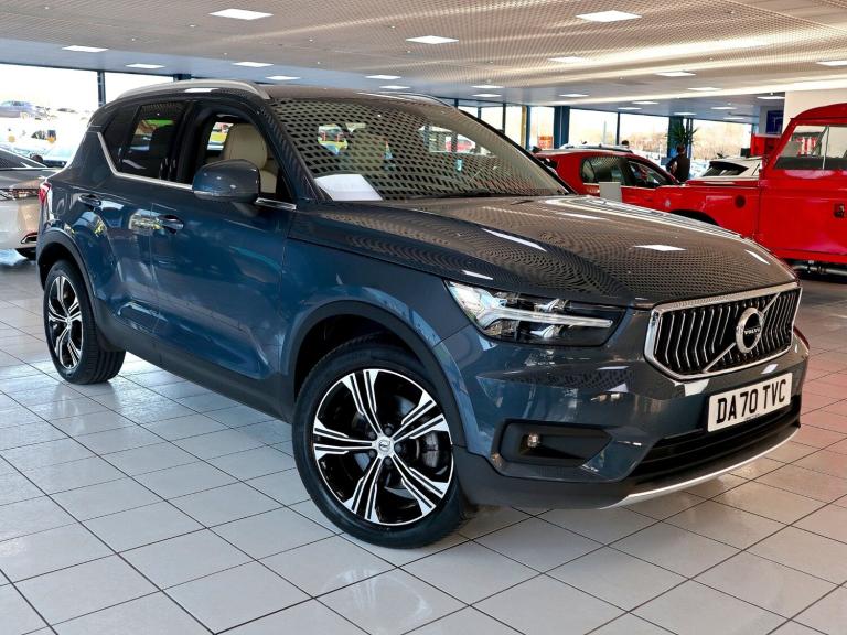 2021 Volvo XC40 2.0 Inscription B4 MHEV AWD 5DR 4x4 Petrol hybrid 4x4 Hybrid Automatic