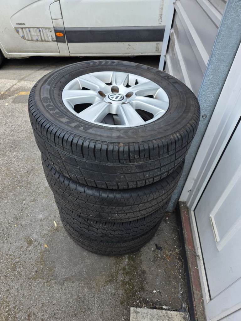17" VOLKSWAGEN CRAFTER ALLOY WHEELS AND TYRES SET OF 4 