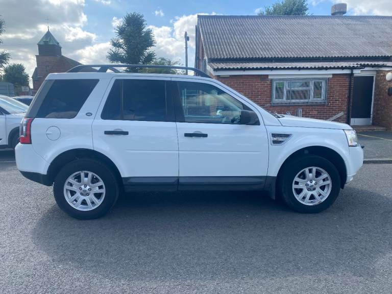 LANDROVER FREELANDER  2  2.2  TD4 XS  IN VGC  FSH  6 SPEED MANUAL  2012  WARRANTY GIVEN 