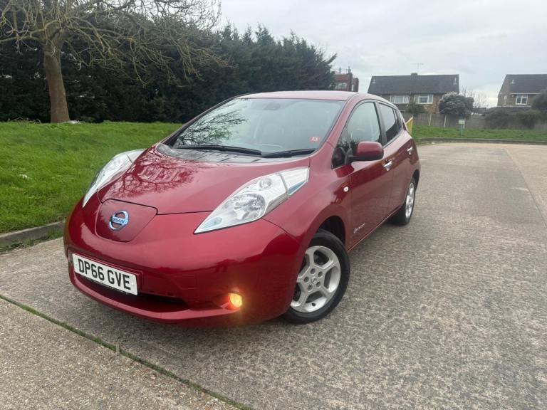 2017 Nissan Leaf 30kWh Acenta Automatic 5 Doors Full Electric ULEZ Free Sat Nav Camera