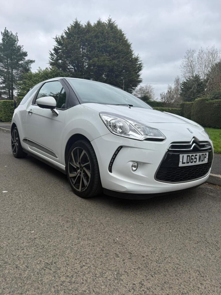 2015 DS Automobiles DS 3 1.2 PureTech 110 DStyle Nav 3dr HATCHBACK Petrol Manual