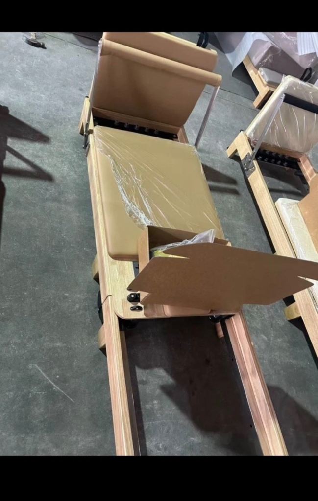 2x Professional Pilates reformer beige 