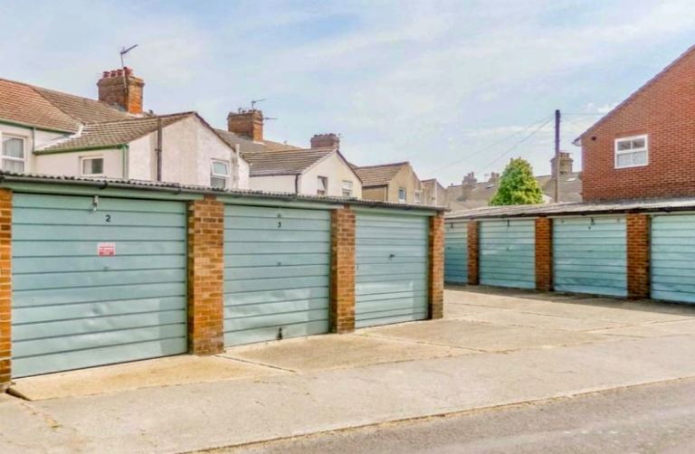 Garage To Rent - Lowestoft