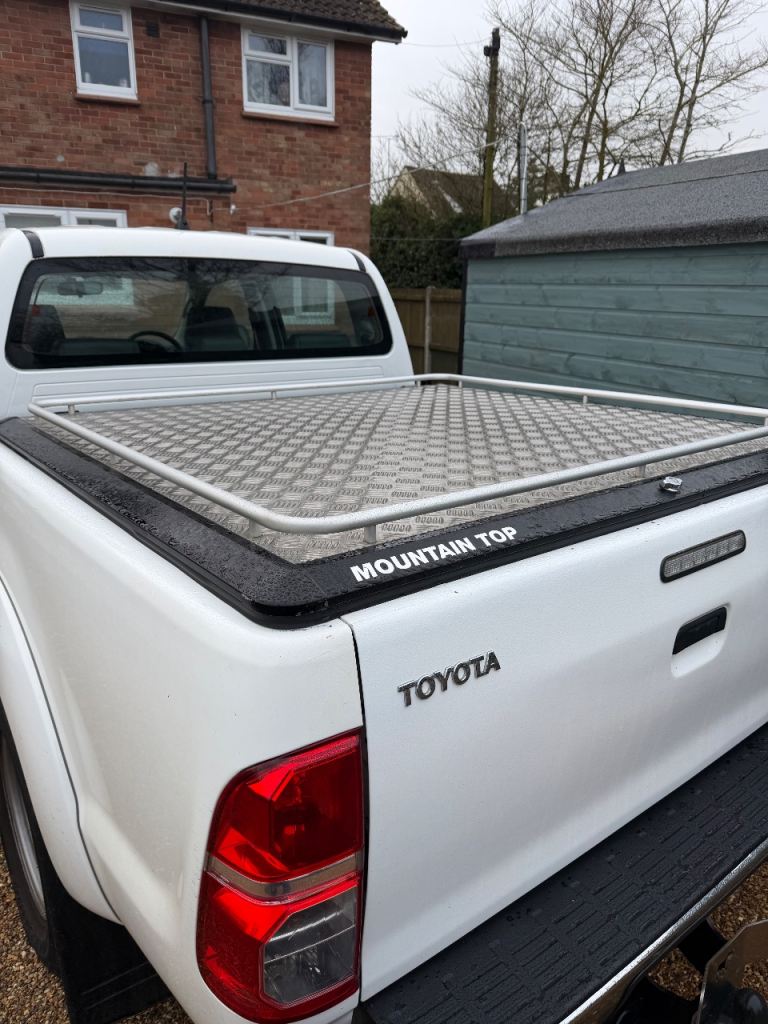 2015 Toyota hilux Tornio cover