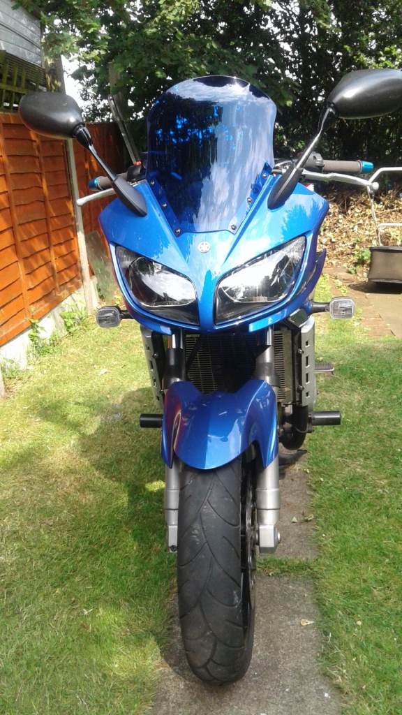 Yamaha, FZS, 2002, 998 (cc)
