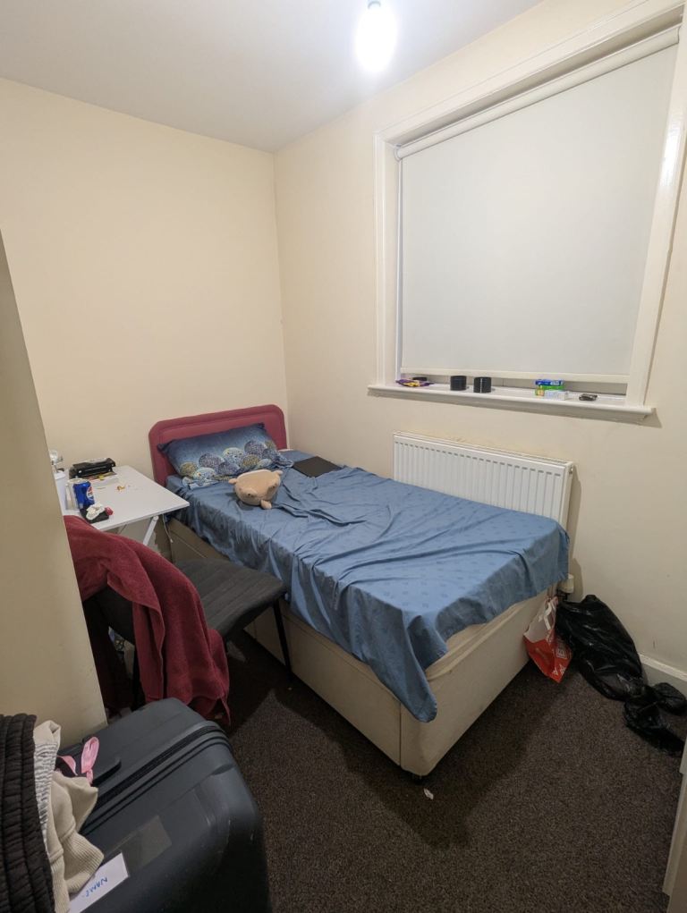 Box Room Available for rent near wilmslow road