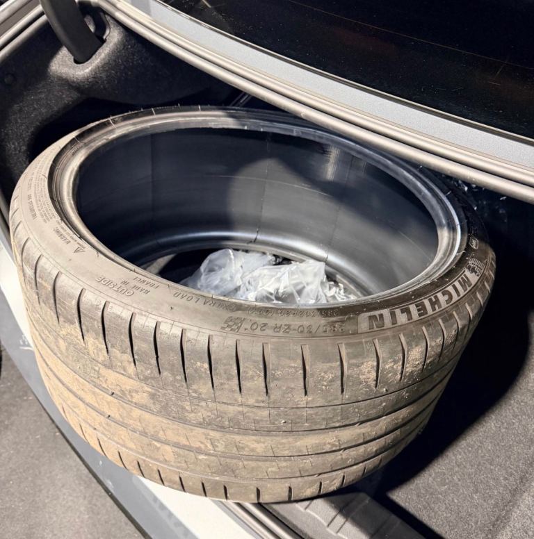 Michelin 285/30 ZR 20 used tyre