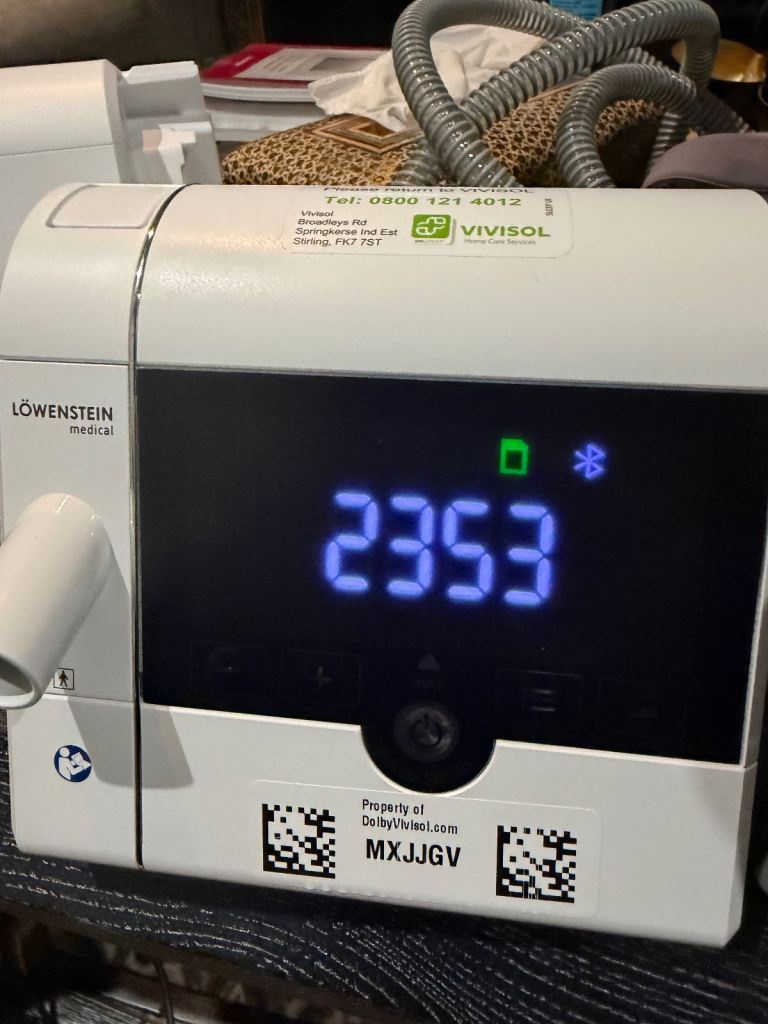 Löwenstein Prisma SMART Max Auto CPAP set ONLY CASH ON COLLECTION | in ...