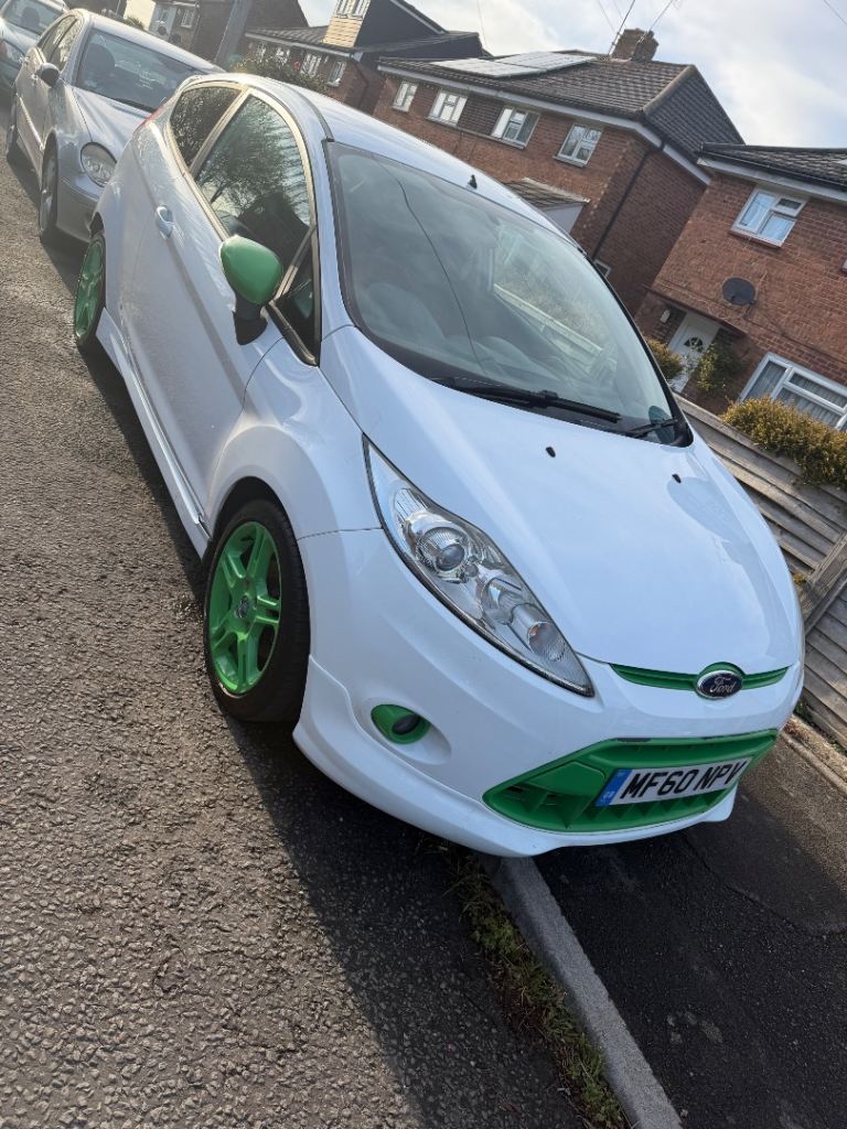 Ford Fiesta zetec Sport - 1.6L diesel ⛽️ One Years MOT - £20 Tax 