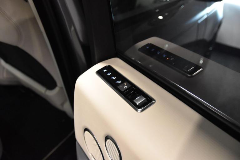 2019 Land Rover Range Rover 4.4 SDV8 Autobiography 4dr Auto ESTATE PETROL Automatic