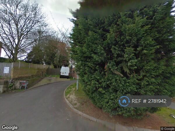 Studio flat in Robin House, Maidstone, ME16 (#2781942)