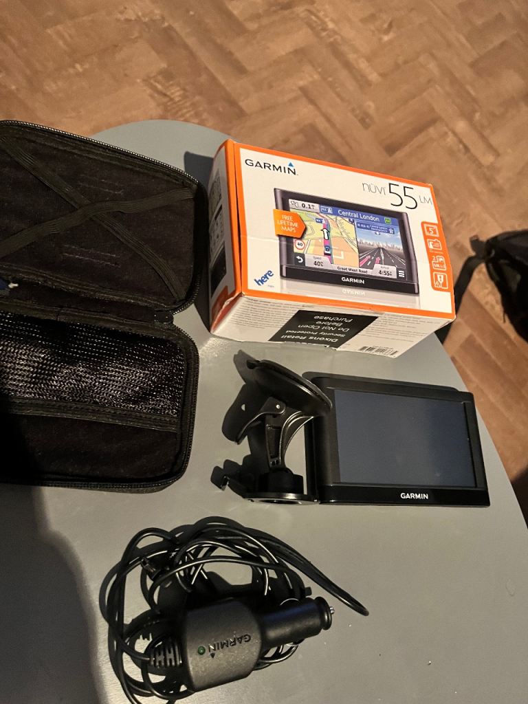 Garmin Nuvi 55 LM satnav 