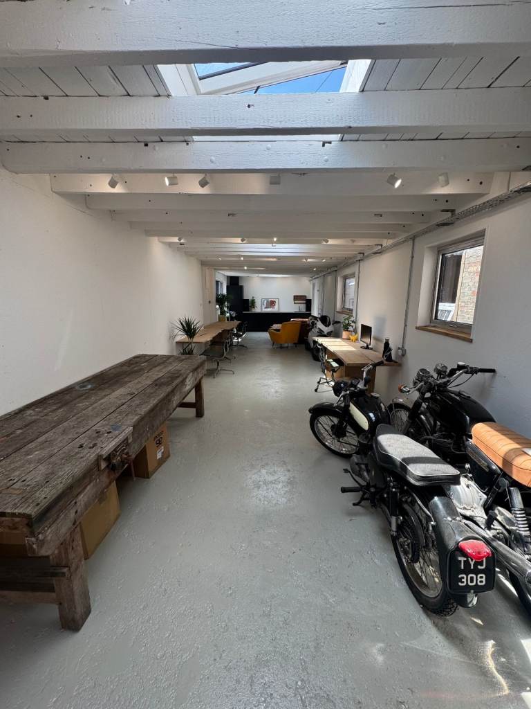 Office studio workshop space in Hackney, Clapton Square, 600ft2 with van access to door