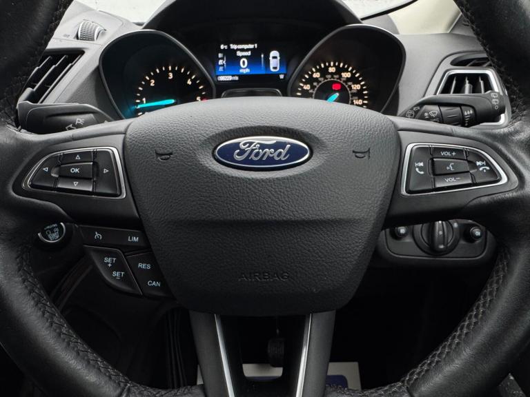 2017 Ford Kuga 2.0 TDCi Titanium Euro 6 (s/s) 5dr HATCHBACK Diesel Manual