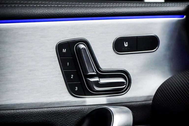 2020 Mercedes-Benz A-Class A35 4Matic Premium Plus 4dr Auto SALOON PETROL Automatic