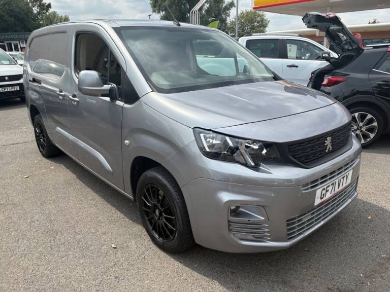 2021 Peugeot Partner Grey 1.5 BlueHDi 950 Professional Premium LWB van, 67,750 miles, Euro 6, 8i ...
