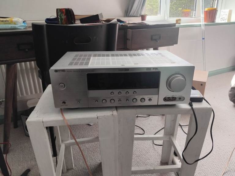 Yamaha natural sound av receiver  RX-V361