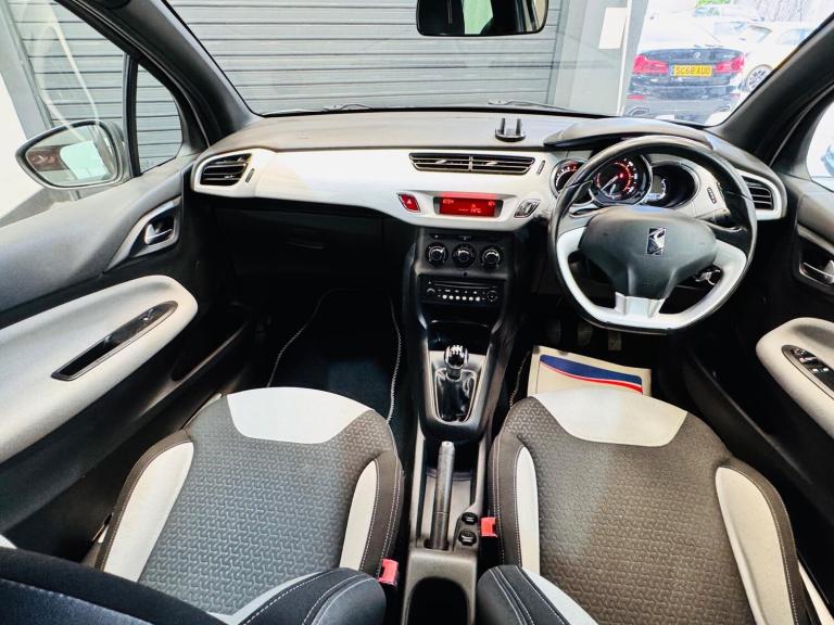 2014 Citroen DS3 1.2 VTi DSign Euro 5 2dr CONVERTIBLE Petrol Manual