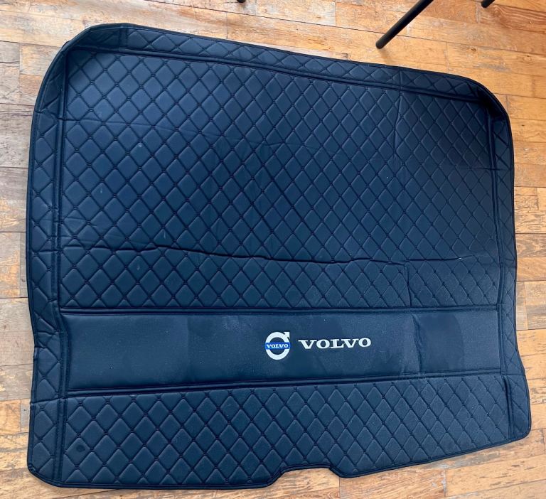 Volvo XC60 2024 boot liner