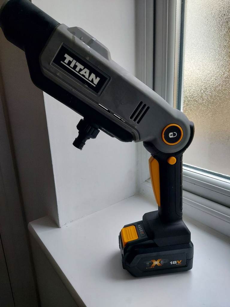 Titan 18v pressure washer