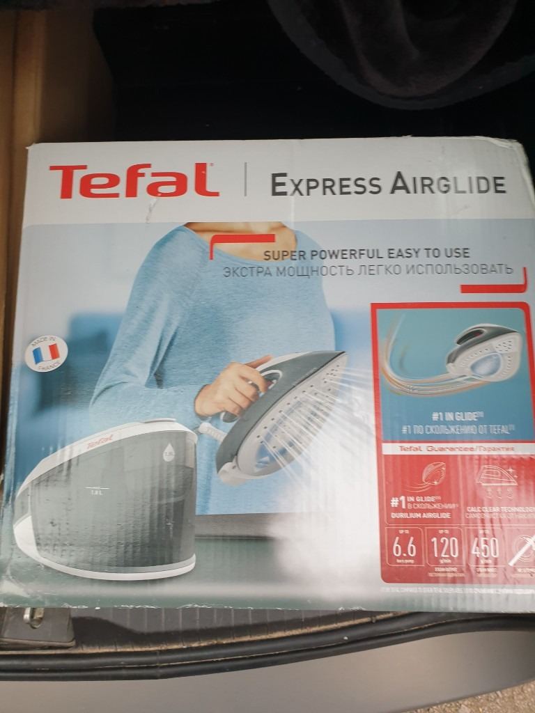 New Tefal Express Airglide SV8020G0 Pressurised Steam Generator Iron - Grey / White