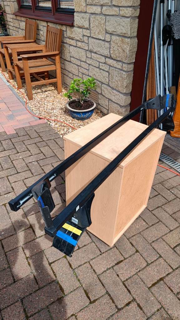 Roof bars to fit Mitsubishi L200 series 5 or Honda CRV series 2