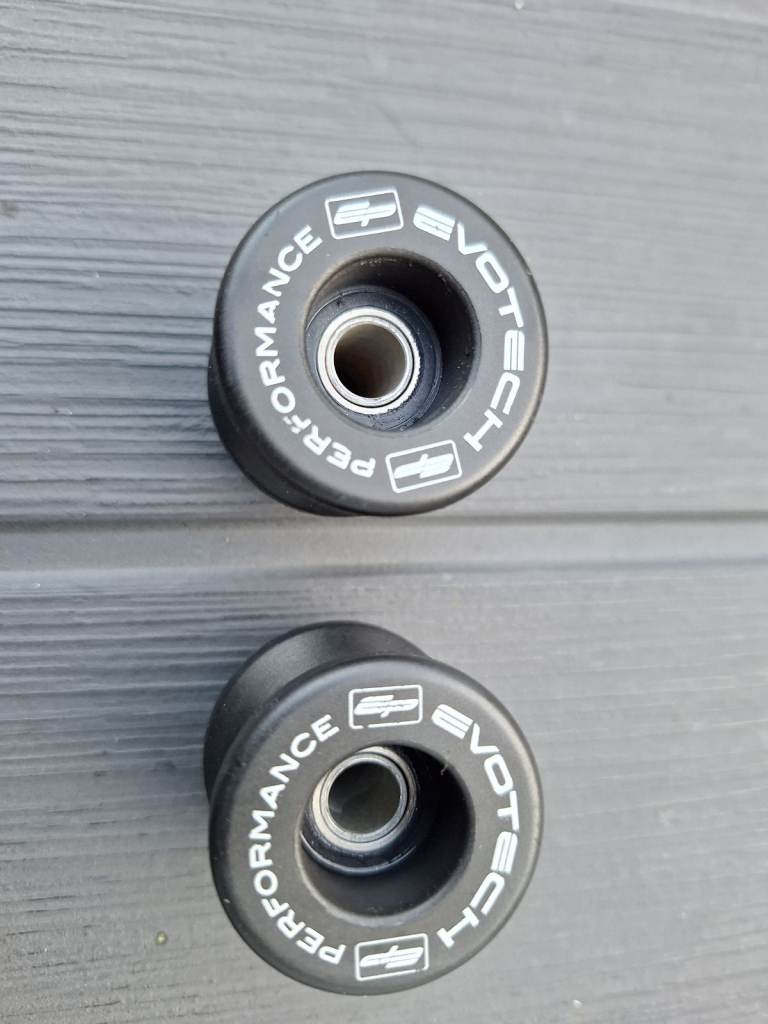 Evotech Paddock stand bobbins 