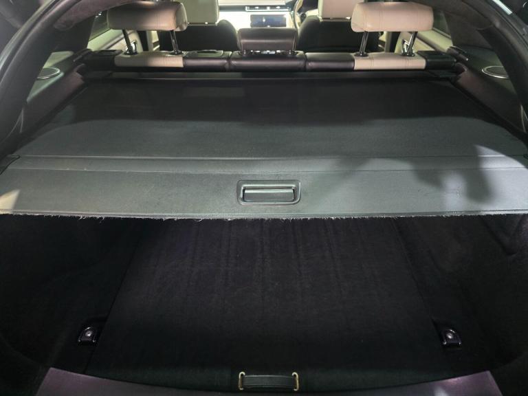 2018 Land Rover Range Rover Velar 3.0 D300 First Edition 5dr Auto ESTATE DIESEL Automatic