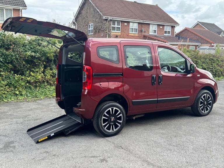 2018 FIAT QUBO PASSENGER RIDE UP-FRONT WHEELCHAIR ACCESSIBLE VEHICLE WAV 