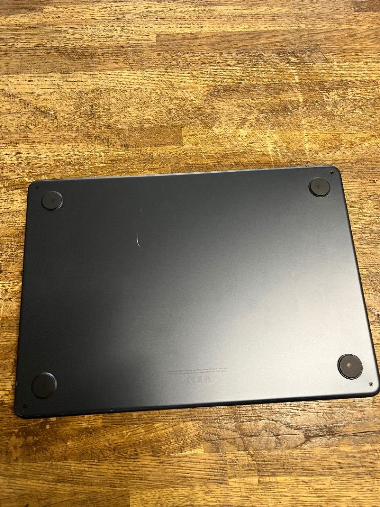 Apple MacBook Air M2 13.6-inch 2022 8C-CPU 8C-GPU 3.49GHz 8GB RAM 256GB SSD Midnight Blue Logic Pro 