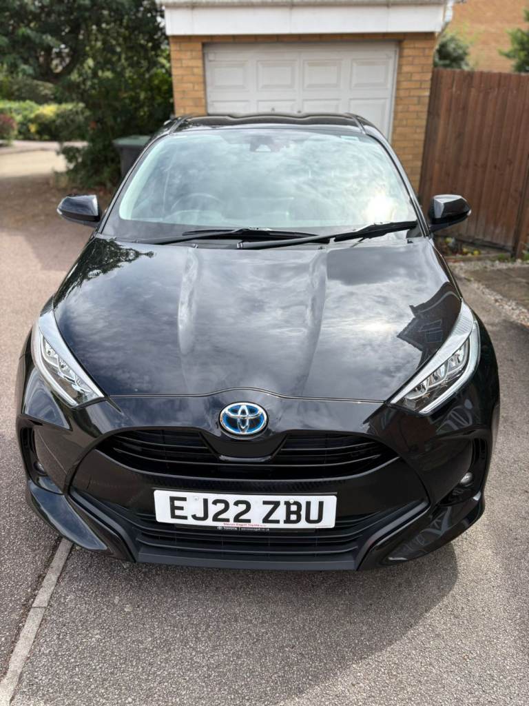 Toyota, YARIS, Hatchback, 2022,1490 (cc), 5 doors