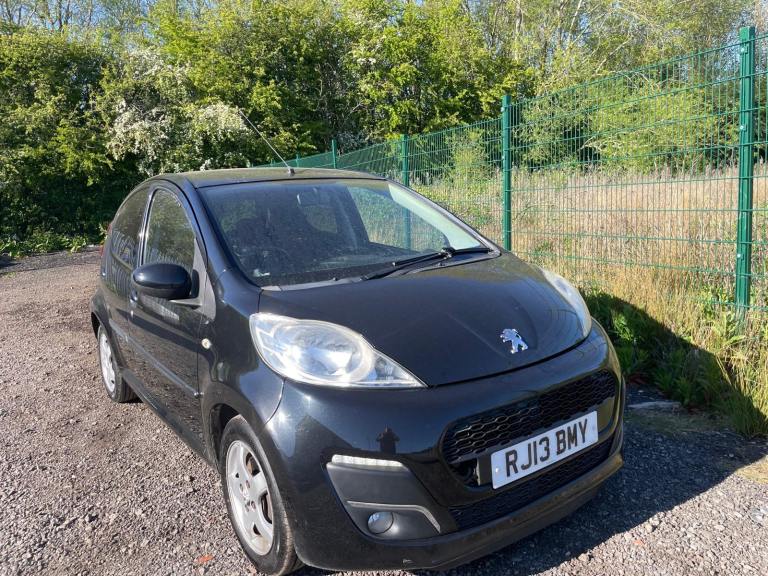 PEUGEOT 107 1.0 ALLURE 13 REG BLACK 5 DOOR MOT FEBRUARY 25TH 2027 TAX £20 LOW INSURANCE 60+MPG