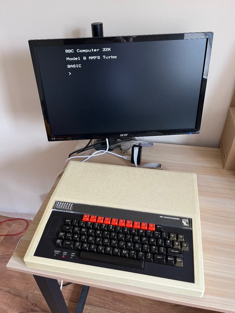 BBC B Microcomputer with HDMI converter, MMFS & SD card, many games