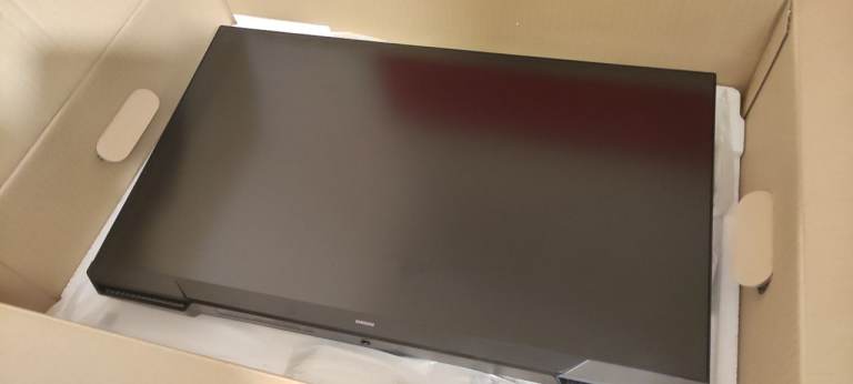 Samsung Odyssey G3 24 Gaming Monitor - Good Condition
