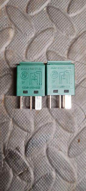 USED BMW X1 X3 X5 X6 Z4 Z8 Relay Changeover Function Green 6980177