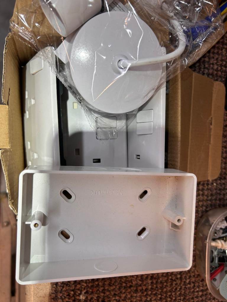sockets, lampholder back boxes