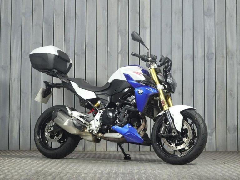 2022 22 BMW F 900 R SE
