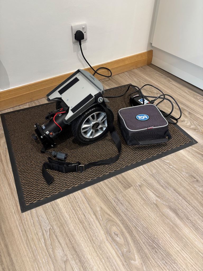 Wheelchair with power pack
