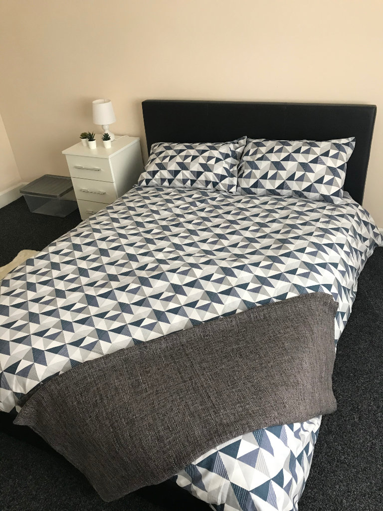 Premium Shared Accommodation Supported Living for Homeless, Benefits, Emergency DSS Ref 110