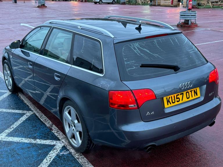 AUDI A4 AVANT 2.0 TFSI SE AUTOMATIC, WOW 56k MILES, SUNROOF, SAT NAV, LEATHERS !