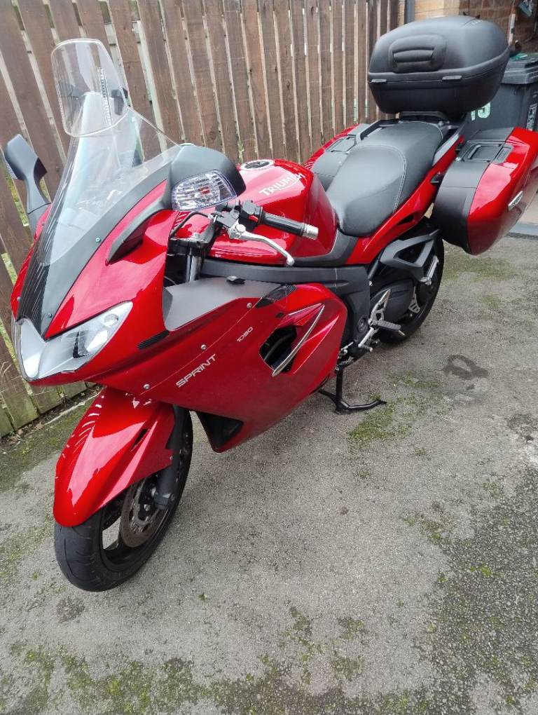 Triumph, SPRINT, 2016, 1050 (cc)