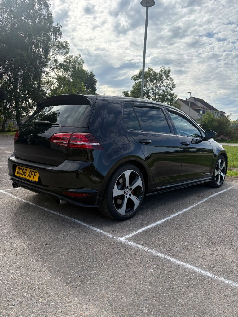 Volkswagen, GOLF, Hatchback, 2016, Manual, 1984 (cc), 5 doors