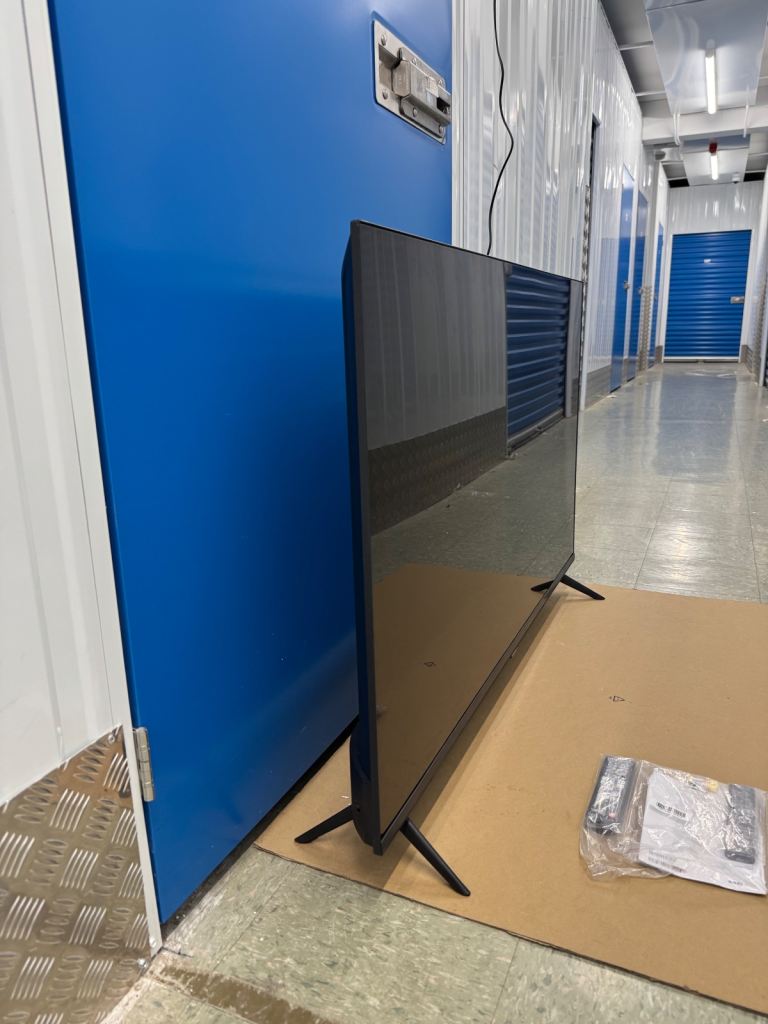 LIKE NEW Samsung 55 inch Crystal UHD 4K  Smart TV